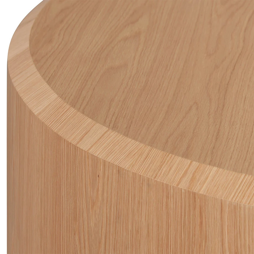 1.5m Round Plinth - Natural Oak - Image 4